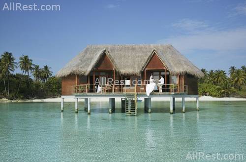 Meeru Island Resort 11